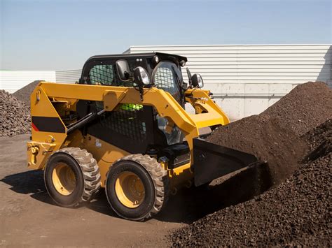 skid steer scoop size|Mulch .